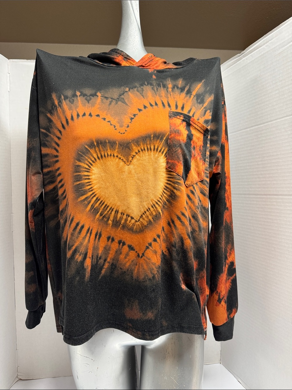 Women’s Tie-Dye Heart Hoodie Long Sleeve Top - Orange & Black
